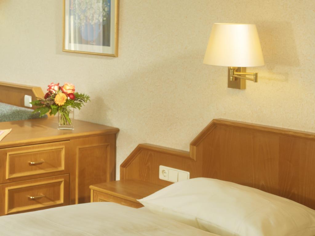 Hotel Loesch Pfaelzer Hof Romerberg Pokój zdjęcie