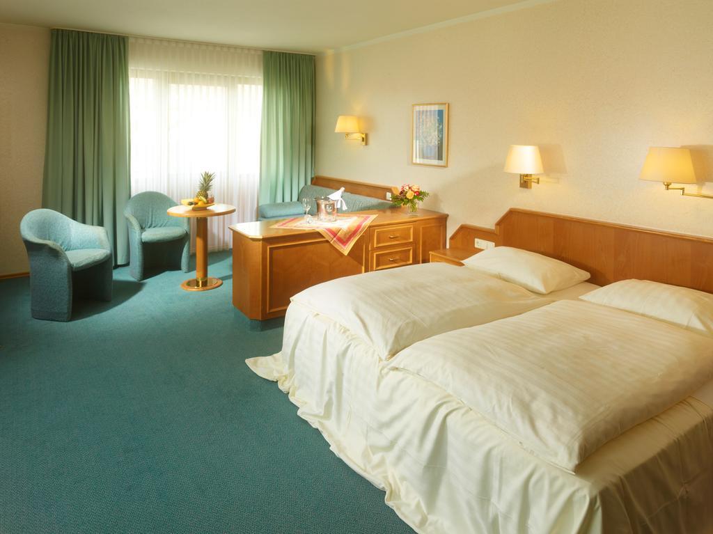 Hotel Loesch Pfaelzer Hof Romerberg Pokój zdjęcie